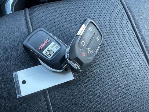 Used 2023 GMC Sierra 3500 AT4 w/ AT4 Preferred Package image 45