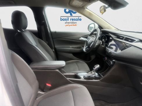Used 2021 Buick Encore GX Preferred w/ Cold Weather Comfort Package FWD image 18
