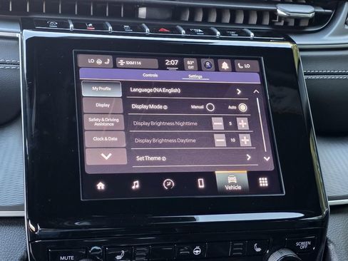 New 2025 Jeep Grand Cherokee Altitude RWD image 19