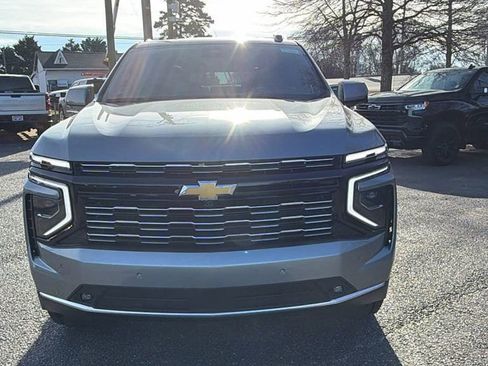 New 2026 Chevrolet Suburban High Country image 2