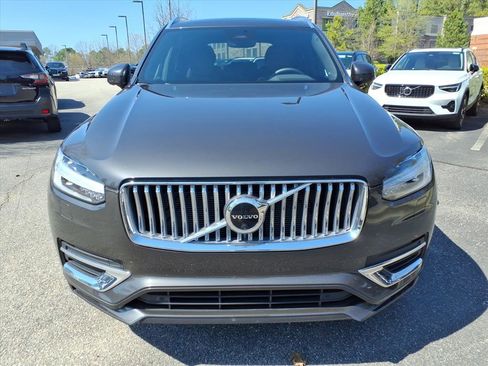 Certified 2023 Volvo XC90 B6 Plus image 10