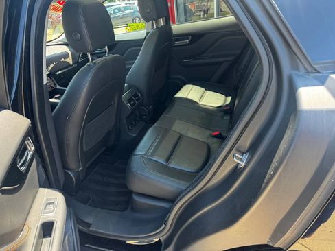 Used 2017 Jaguar F-PACE Prestige AWD/4WD image 15