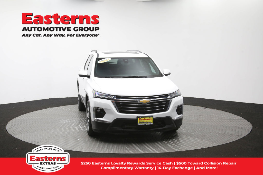 Used 2023 Chevrolet Traverse LT w/ LT Premium Package AWD/4WD image 57