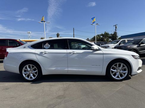 Used 2017 Chevrolet Impala LT w/ Leather Package image 4