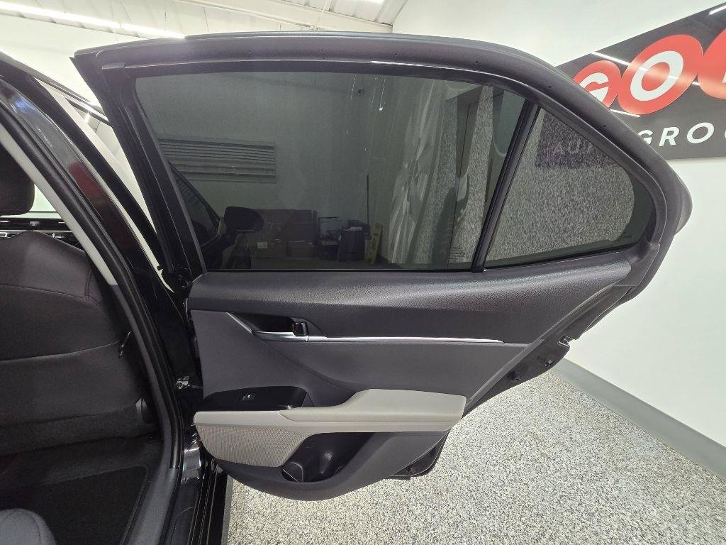 Used 2020 Toyota Camry LE FWD image 29