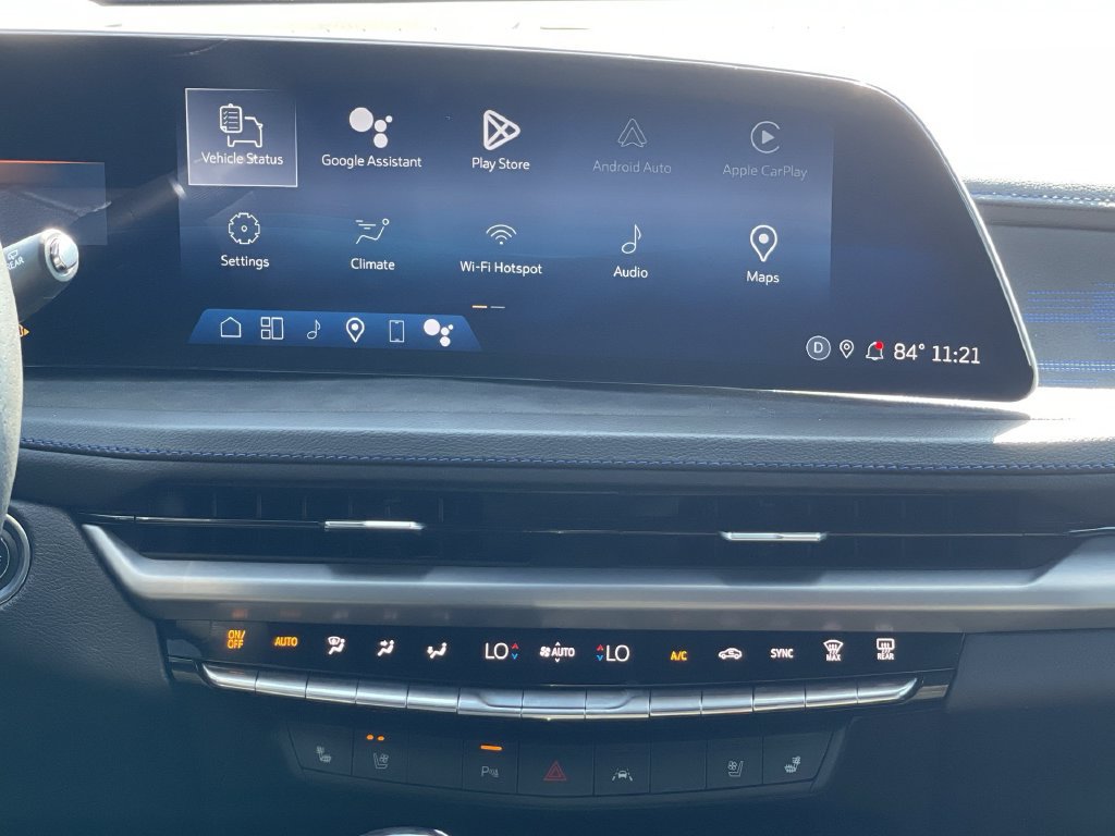 Used 2024 Cadillac XT4 Sport AWD/4WD image 32