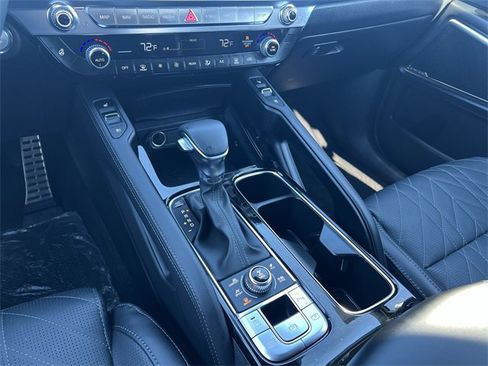 Used 2025 Kia Telluride SX Prestige X-Line image 19