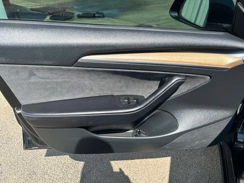 Used 2023 Tesla Model 3 Long Range AWD/4WD image 11