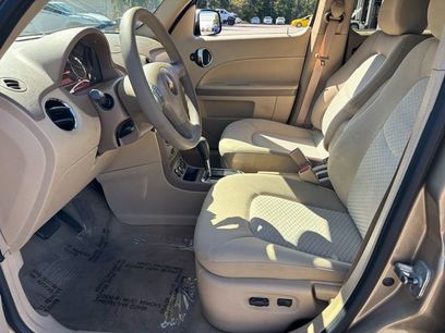 Used 2006 Chevrolet HHR LT