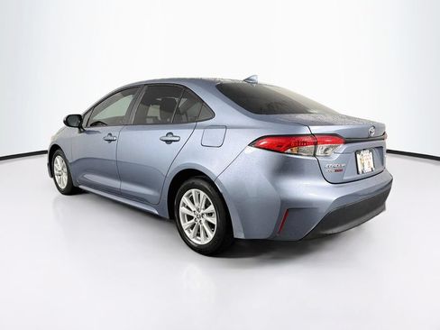 Used 2024 Toyota Corolla LE w/ LE Convenience Package FWD image 7