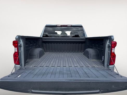 Used 2023 Chevrolet Silverado 1500 Custom AWD/4WD image 5