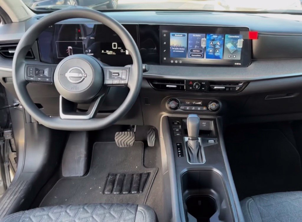 Certified 2026 Nissan Kicks SV FWD image 22