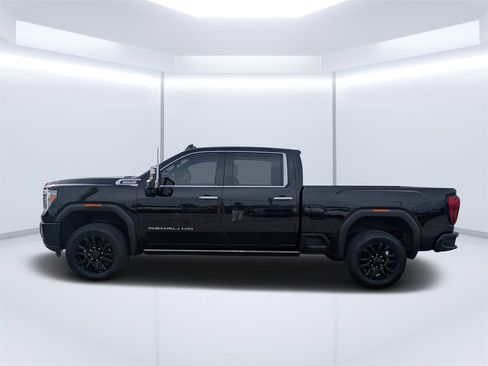 Used 2023 GMC Sierra 2500 Denali w/ Denali Black Diamond Edition image 6
