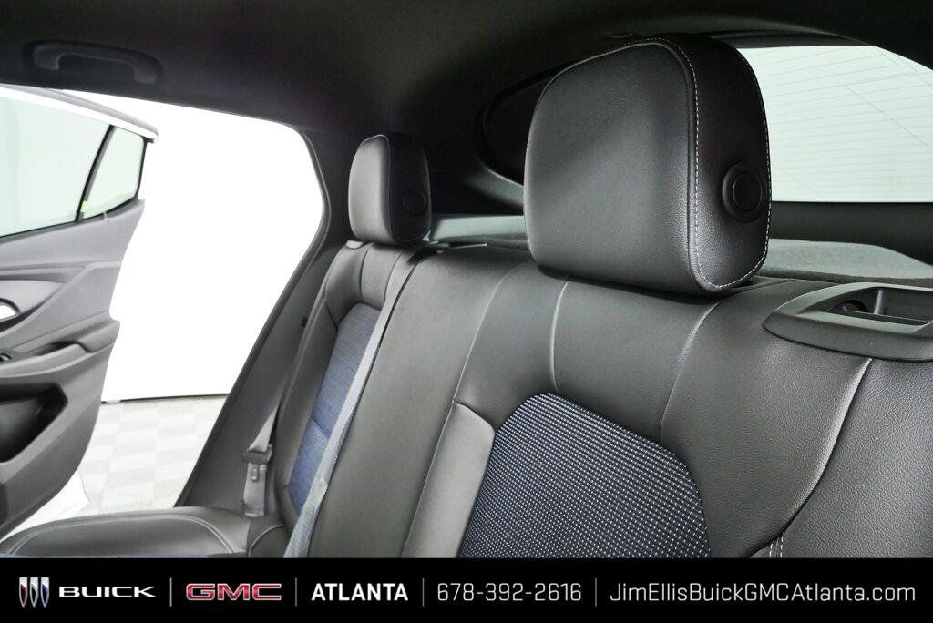 New 2026 Buick Envista Preferred FWD image 18