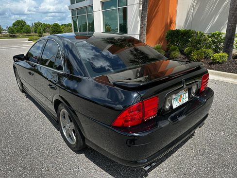 Used 2002 Lincoln LS image 6