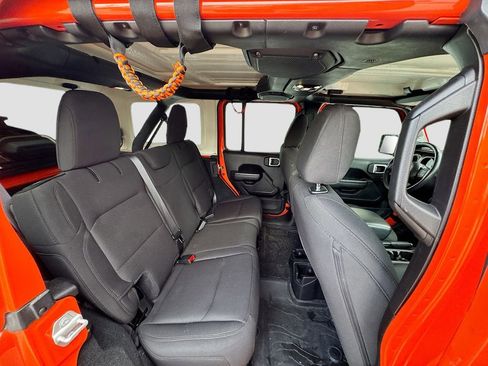 Used 2023 Jeep Wrangler Unlimited Sport AWD/4WD image 32