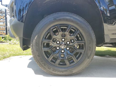New 2026 Chevrolet Colorado W/T w/ WT Custom Package AWD/4WD image 7