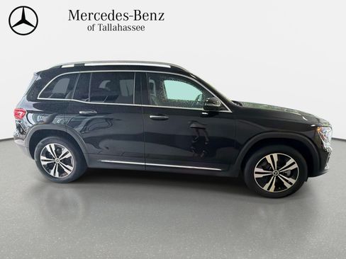 Used 2026 Mercedes-Benz GLB 250 image 4