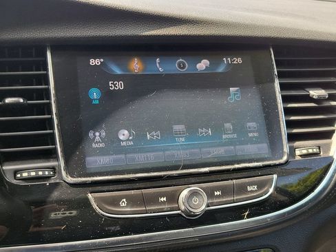 Used 2018 Buick Encore Essence FWD image 23