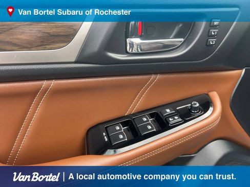 Used 2019 Subaru Outback 2.5i Touring AWD/4WD image 14