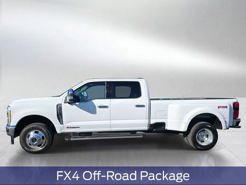 Used 2026 Ford F350 Lariat w/ Lariat Premium Package AWD/4WD image 4