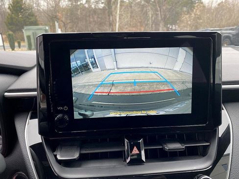 Certified 2025 Toyota Corolla SE image 20