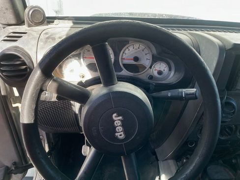 Used 2010 Jeep Wrangler Sport image 9