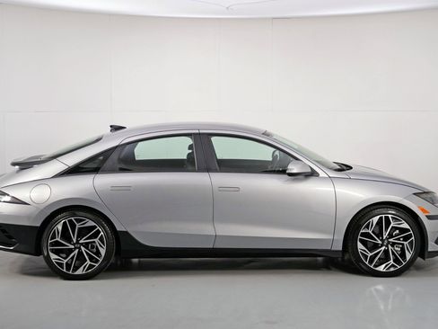 Used 2024 Hyundai Ioniq 6 SEL image 52