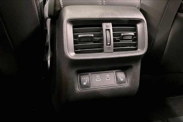 Used 2025 Nissan Murano Platinum w/ Cargo Package AWD/4WD image 33