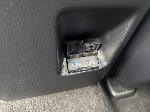 Used 2024 Toyota 4Runner SR5 Premium image 15