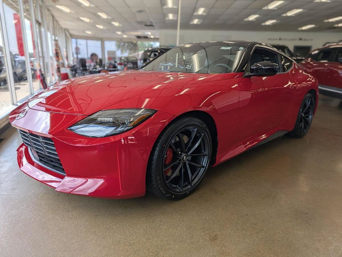 New 2026 Nissan Z Performance w/ Floor Mat Package RWD image 9
