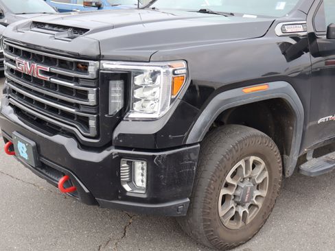 Used 2022 GMC Sierra 2500 AT4 image 6