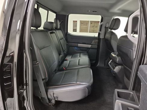 Used 2022 Ford F150 Lariat w/ Trailer Tow Package image 28