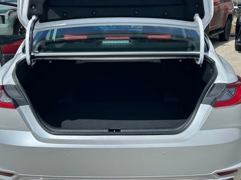 Used 2025 Toyota Camry XSE w/ Premium Plus Package image 15