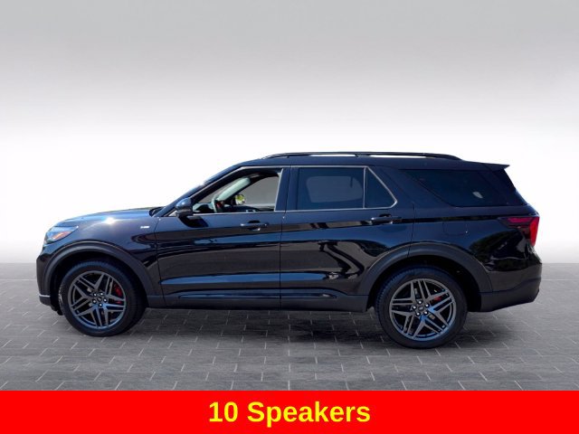 Used 2025 Ford Explorer ST-Line w/ ST-Line Street Pack AWD/4WD image 5