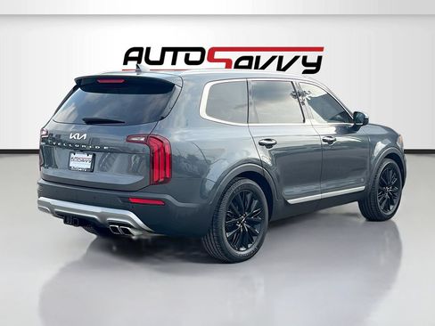 Used 2022 Kia Telluride SX w/ Towing Package FWD image 7