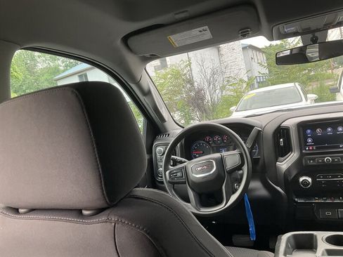 Used 2020 GMC Sierra 1500 4x4 Crew Cab w/ Convenience Package image 12