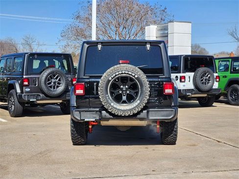 Used 2023 Jeep Wrangler Willys image 6