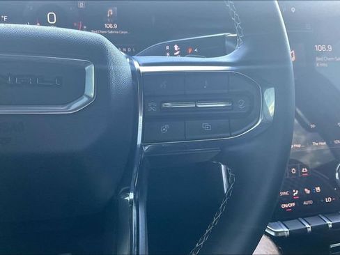 Used 2025 GMC Acadia Denali w/ LPO, Floor Liner Package AWD/4WD image 12