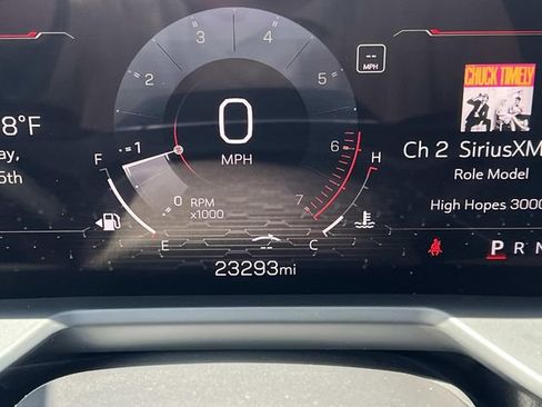 Used 2024 GMC Acadia Elevation FWD image 22