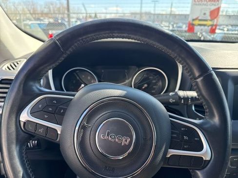 Used 2020 Jeep Compass Latitude image 7