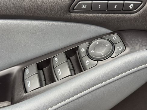 Used 2019 Buick Enclave Premium image 26