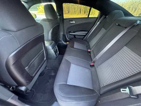 Used 2019 Dodge Charger Scat Pack RWD image 28