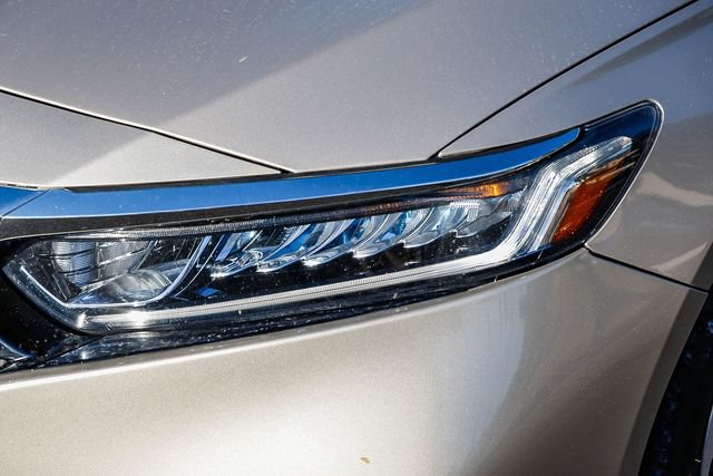 Used 2018 Honda Accord Hybrid image 8