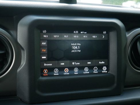 Used 2021 Jeep Wrangler Unlimited Sport AWD/4WD image 22
