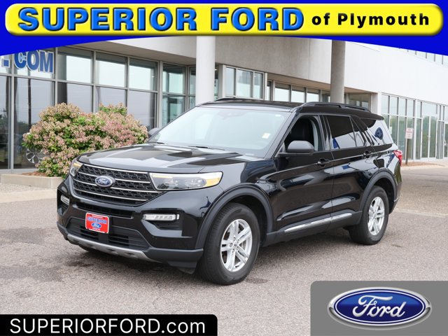 Certified 2023 Ford Explorer XLT w/ Equipment Group 202A AWD/4WD image 1