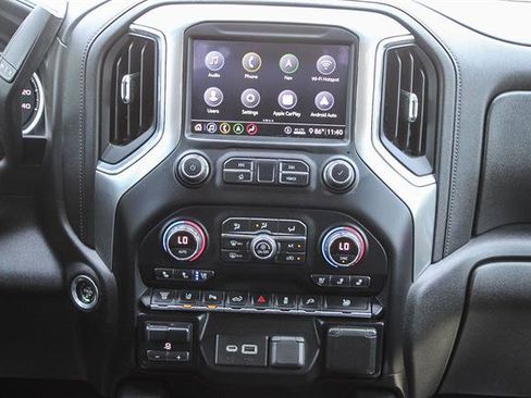 Used 2020 Chevrolet Silverado 2500 LTZ w/ LTZ Plus Package image 12