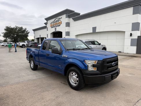 Used 2016 Ford F150 XL w/ Equipment Group 101A Mid RWD image 2