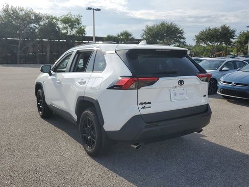 Used 2024 Toyota RAV4 XLE w/ Convenience Package FWD image 6