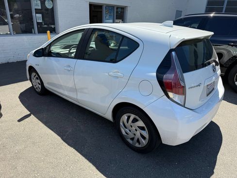Used 2015 Toyota Prius C Two FWD image 6